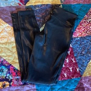 EUC Spanx faux leather leggings. Only worn a couple of times.
